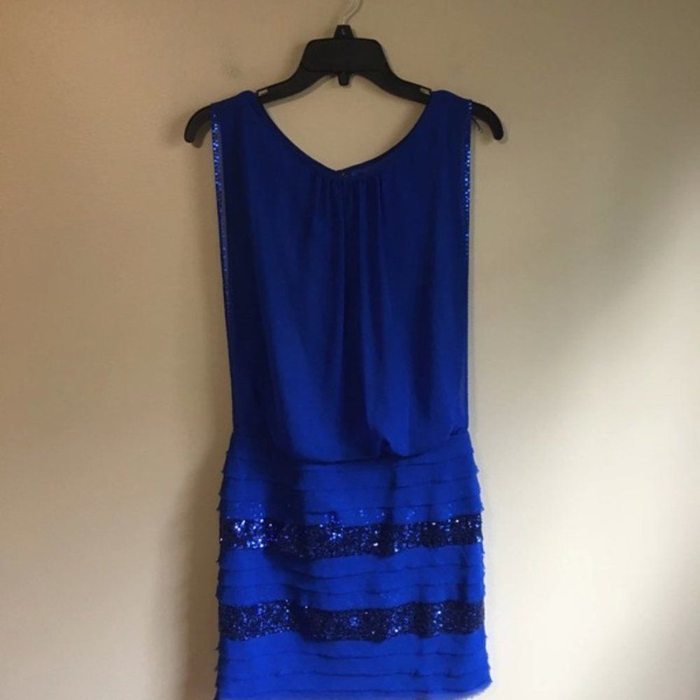 Aidan Mattox size 0 retro blue sequin dress